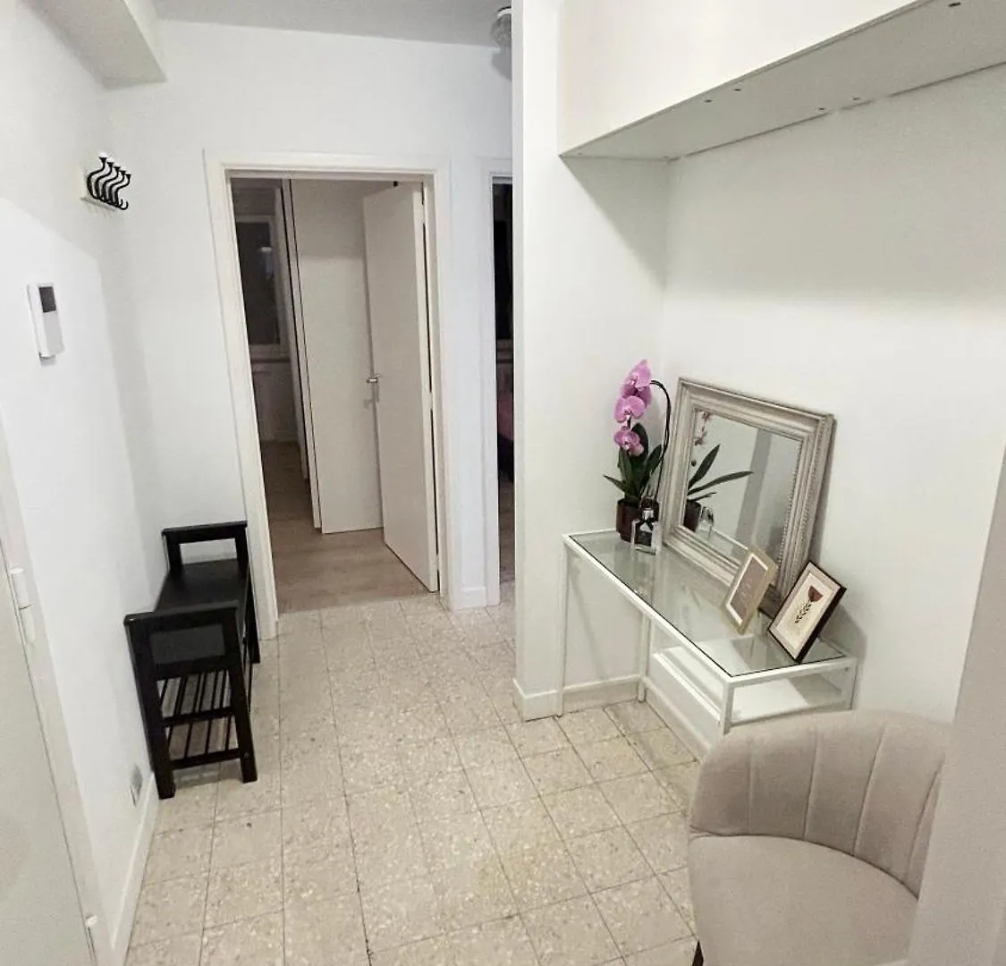 アパート Charming Two Bedroom Flat - Nato - ブリュッセル ベルギー
